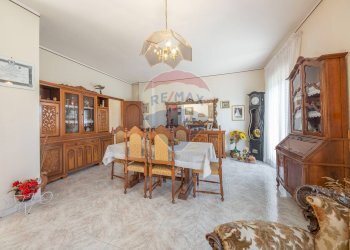 Sala da pranzo - Casa indipendente VIA SANTA SPERA
 
2, Mascalucia - foto 4