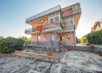 Casa all\'aperto - Casa indipendente VIA SANTA SPERA
 
2, Mascalucia - foto 40