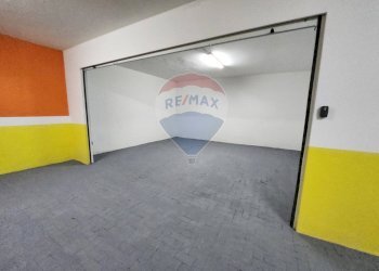 Parcheggio - Box Via Bronte
 
2/P, Catania - foto 9