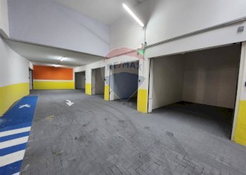 Parcheggio - Box Via Bronte
 
2/P, Catania - foto 12