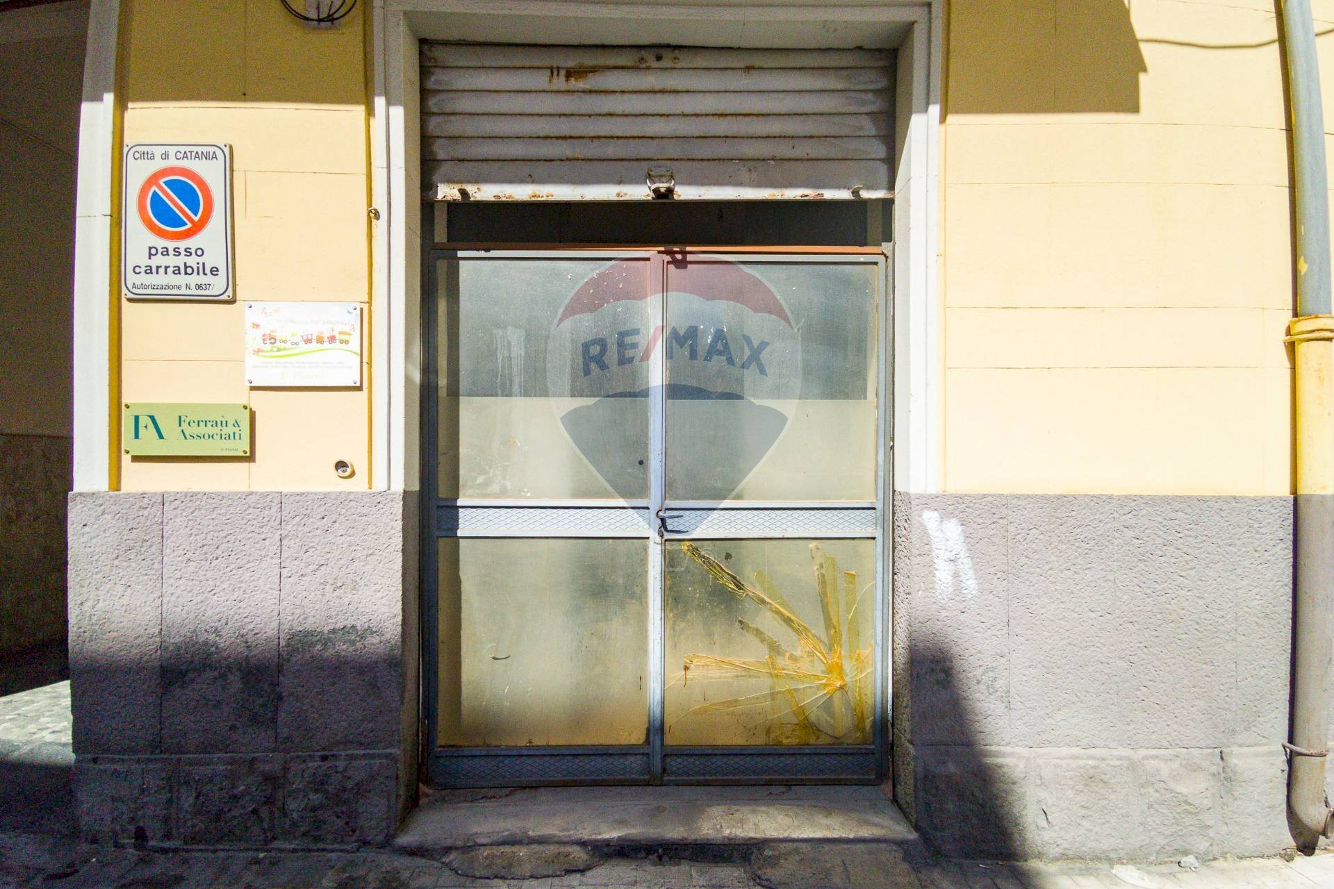 Edificio all\'aperto - Box Via Nicola Coviello
14, Catania - foto 3