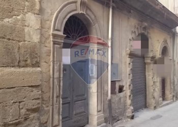 Edificio all\'aperto - Appartamento VIA SANTA SOFIA
 
25, Caltagirone - foto 4