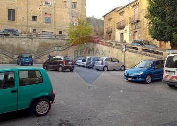 Edificio all\'aperto - Appartamento VIA SANTA SOFIA
 
25, Caltagirone - foto 16