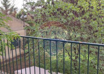 Balcone - Villa VIA OTTAVIA PENNA
 
32, Caltagirone - foto 14