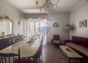 Sala da pranzo - Appartamento via libertà
 
41, Lentini - foto 9