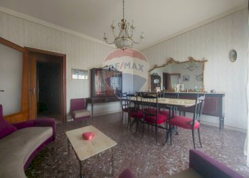 Sala da pranzo - Appartamento via libertà
 
41, Lentini - foto 10