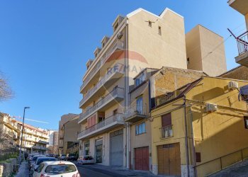 Edificio all\'aperto - Appartamento Via San Nicola
 
36, Enna - foto 2
