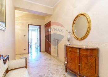 Hall / corridoio - Appartamento Via San Nicola
 
36, Enna - foto 1