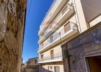 Edificio all\'aperto - Appartamento Via San Nicola
 
36, Enna - foto 40