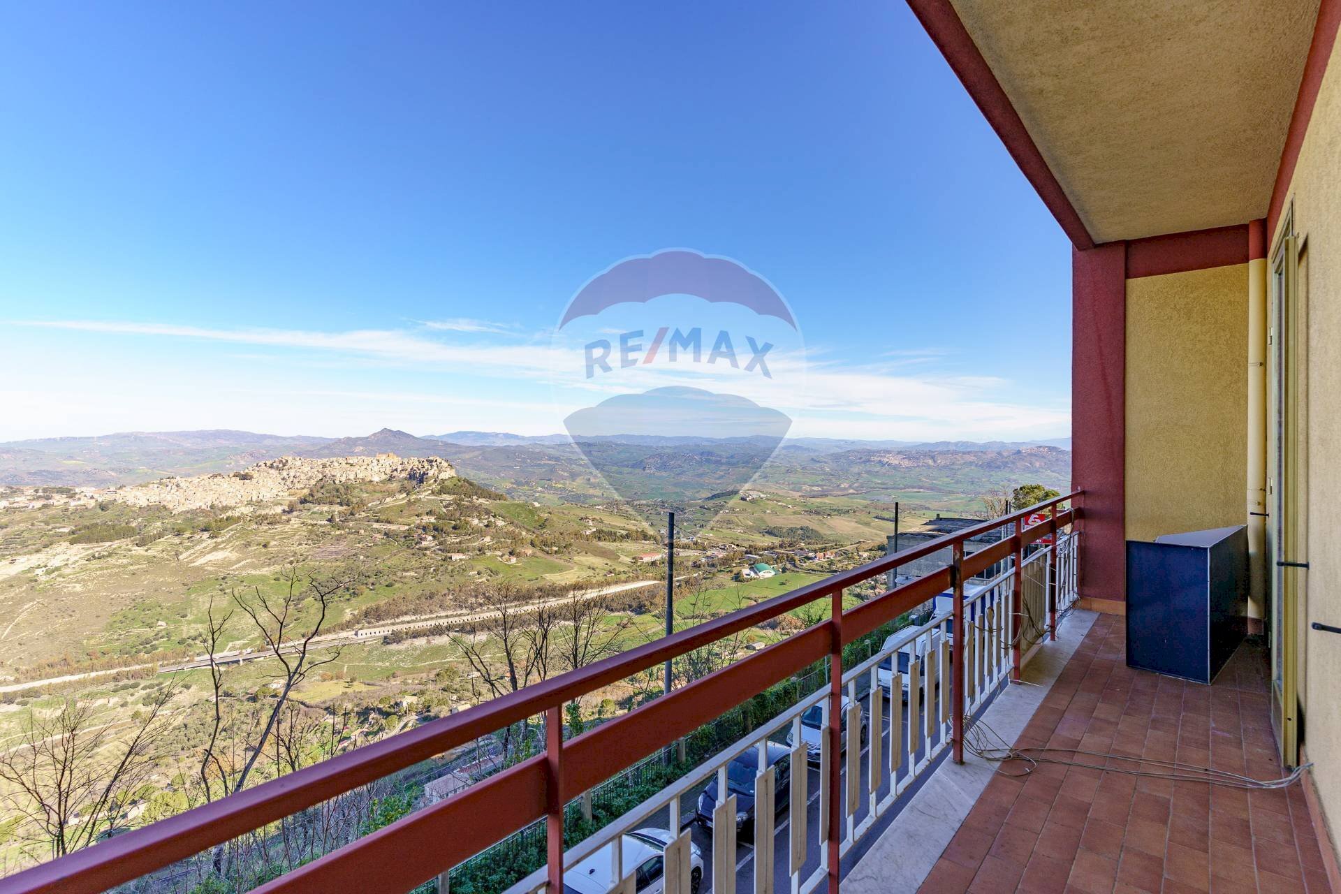 Balcone - Appartamento Corso Sicilia
 
37, Enna - foto 1