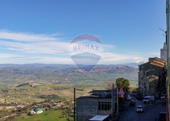 Vista delle montagne - Appartamento Corso Sicilia
 
37, Enna - foto 38