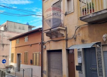 Edificio all\'aperto - Independent house duca del mare
 
18, Lentini - photo 1