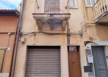 Edificio all\'aperto - Independent house duca del mare
 
18, Lentini - photo 2