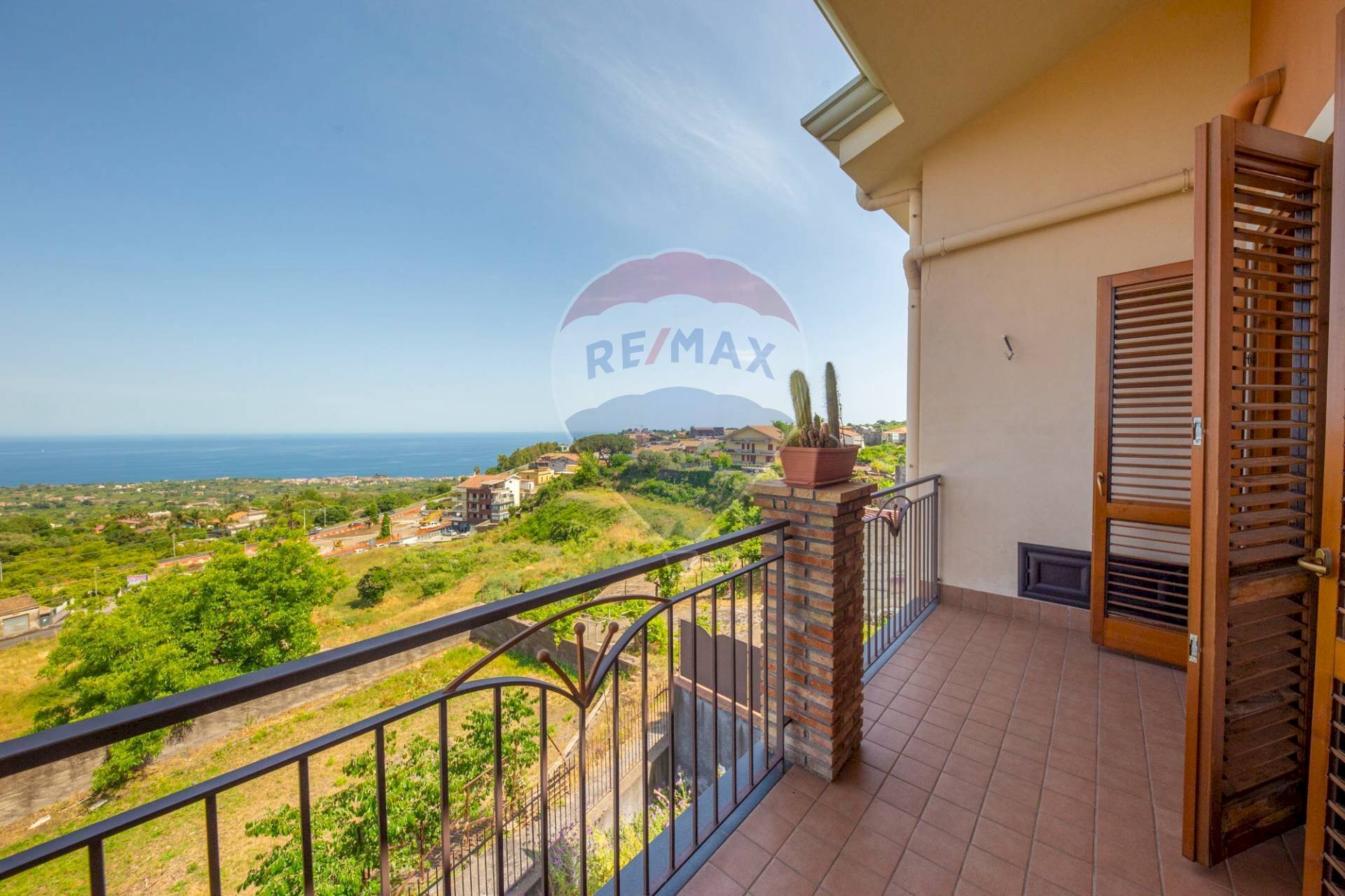 Balcone - Villa a Schiera Via Glorenza
40, Acireale - foto 2