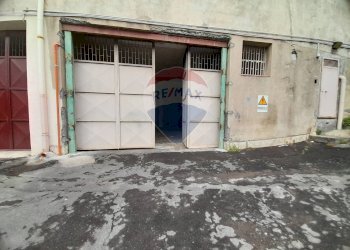 Casa all\'aperto - Locale Commerciale Via Gramsci
 
58, Gravina di Catania - foto 10