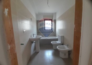 Bagno - Appartamento VIA QUASIMODO
 
9, Camporotondo Etneo - foto 6