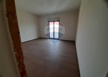 Stanza vuota - Appartamento VIA QUASIMODO
 
9, Camporotondo Etneo - foto 20