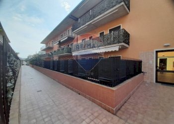 Edificio all\'aperto - Appartamento VIA QUASIMODO
 
9, Camporotondo Etneo - foto 21