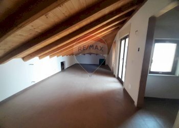 Stanza vuota - Appartamento VIA QUASIMODO
 
9, Camporotondo Etneo - foto 25