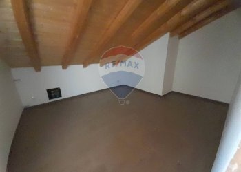 Stanza vuota - Appartamento VIA QUASIMODO
 
9, Camporotondo Etneo - foto 26