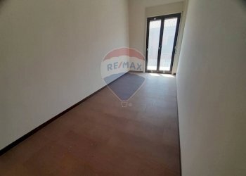 Stanza vuota - Appartamento VIA QUASIMODO
 
9, Camporotondo Etneo - foto 28