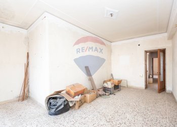 Stanza vuota - Appartamento VIA ETNEA
 
384, Gravina di Catania - foto 14