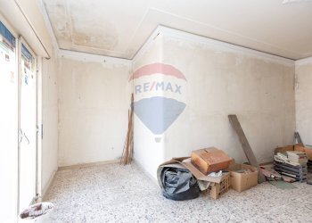 Stanza vuota - Appartamento VIA ETNEA
 
384, Gravina di Catania - foto 27