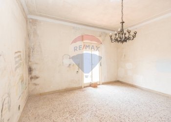 Stanza vuota - Appartamento VIA ETNEA
 
384, Gravina di Catania - foto 41