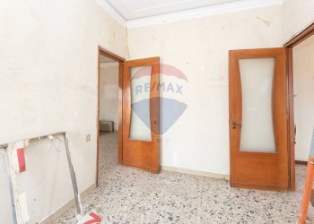 Stanza vuota - Appartamento VIA ETNEA
 
384, Gravina di Catania - foto 75