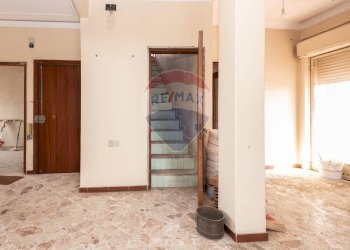 Scale - Appartamento VIA ETNEA
 
384, Gravina di Catania - foto 90