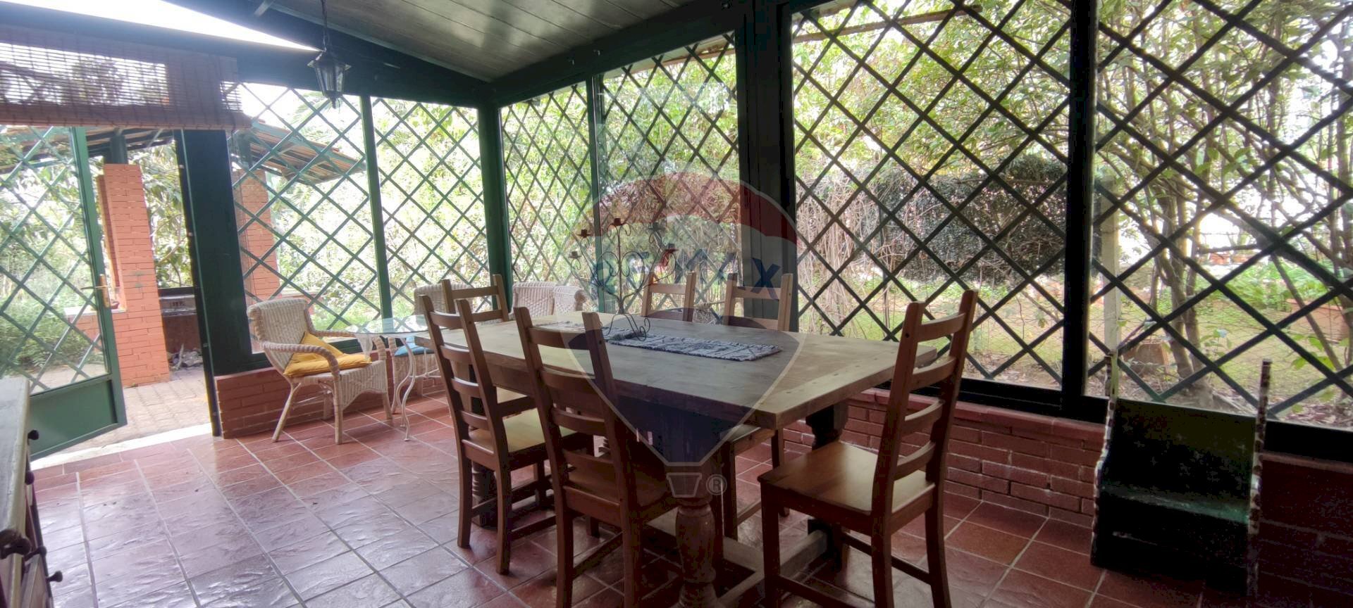 Sala da pranzo - Villa VIA OTTAVIA PENNA
 
32, Caltagirone - foto 1