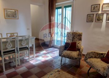 Sala da pranzo - Villa VIA OTTAVIA PENNA
32, Caltagirone - foto 2