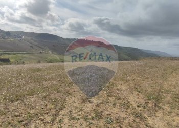 Vista delle montagne - Terreno agricolo CONTRADA SAN MARCO
 
SN, Caltagirone - foto 2