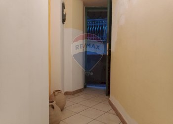 Hall / corridoio - Non-buildable land Via pozzo mulino
 
15, Catania - photo 40