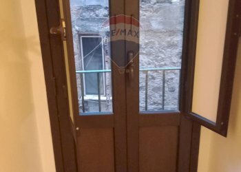 Hall / corridoio - Non-buildable land Via pozzo mulino
 
15, Catania - photo 81