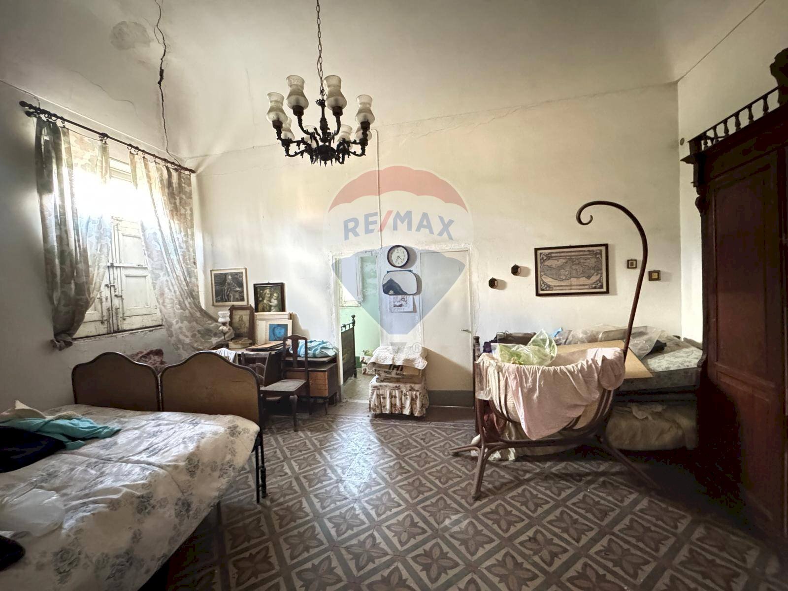 Camera / camera da letto - Apartment VIA CAMPIONE
 
10, Adrano - photo 3