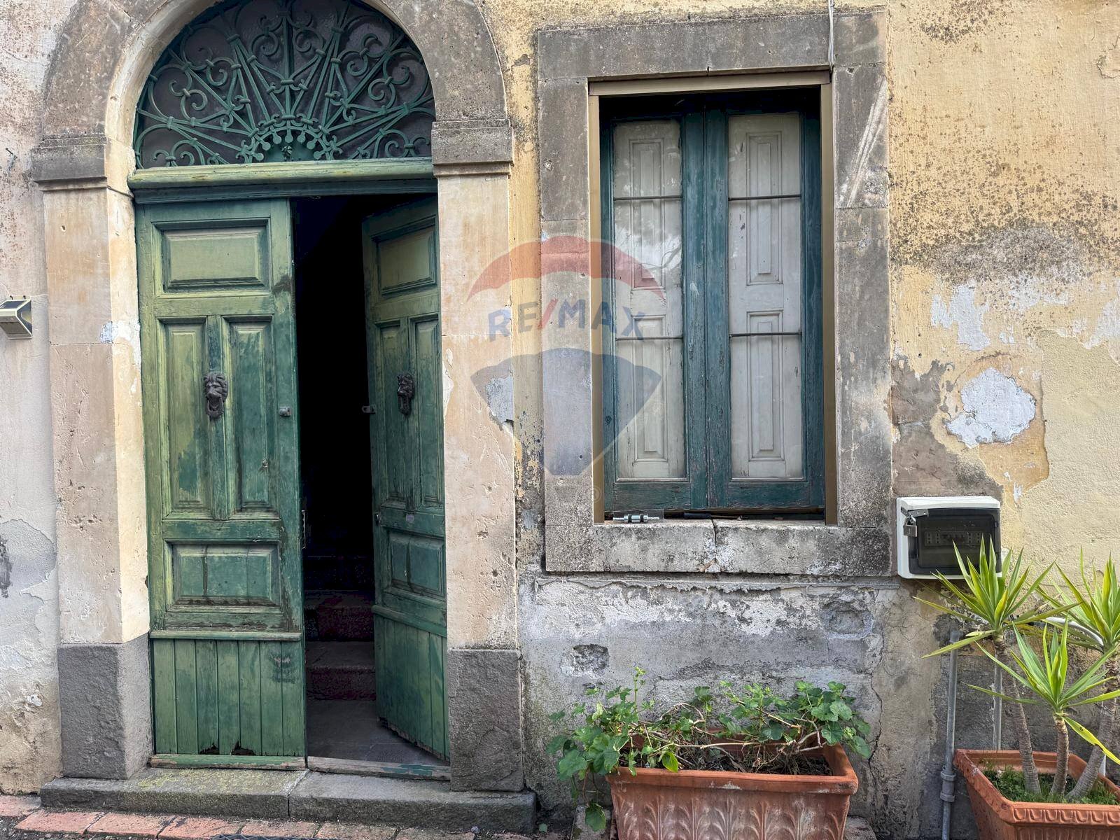 Edificio all\'aperto - Appartamento VIA CAMPIONE
 
10, Adrano - foto 2