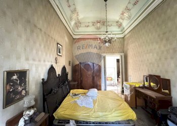 Sala da pranzo - Casa semi indipendente VIA CAMPIONE
 
10, Adrano - foto 11