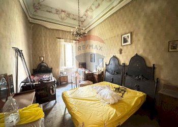 Camera / camera da letto - Casa semi indipendente VIA CAMPIONE
 
10, Adrano - foto 12