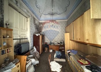 Camera / camera da letto - Casa semi indipendente VIA CAMPIONE
 
10, Adrano - foto 14