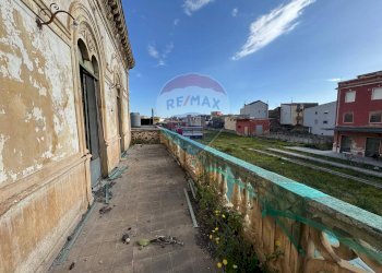 Balcone - Casa semi indipendente VIA CAMPIONE
 
10, Adrano - foto 20