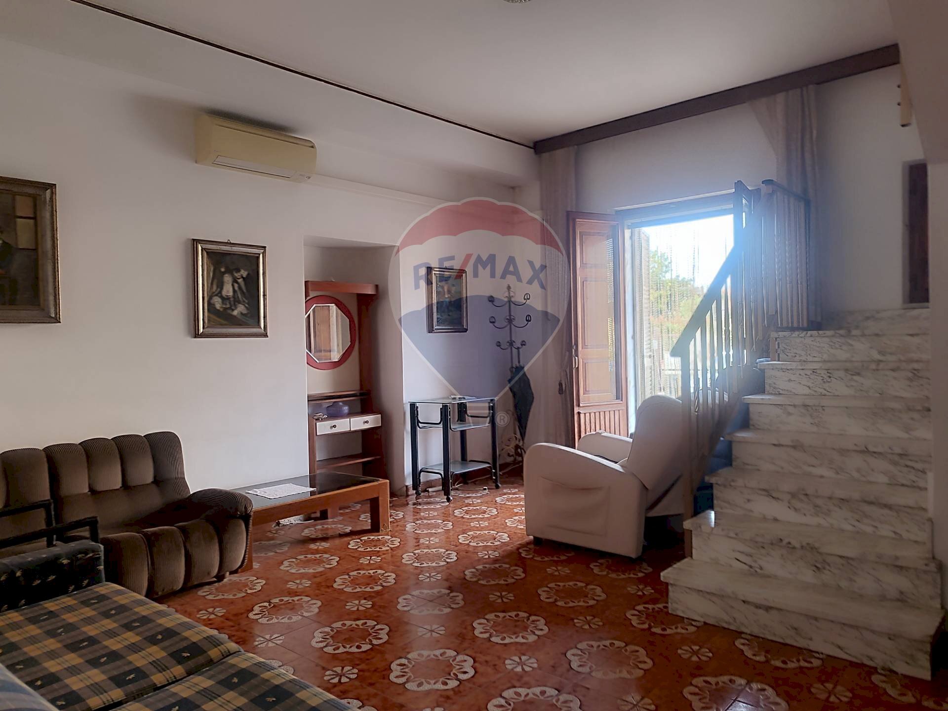 Soggiorno - Villa via Ribera
 
26, Acireale - foto 3