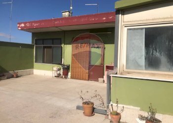 Casa all\'aperto - Trilocale via Della Regione
 
55, Adrano - foto 4