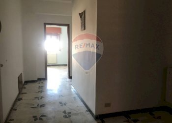 Hall / corridoio - Trilocale via Della Regione
 
55, Adrano - foto 18