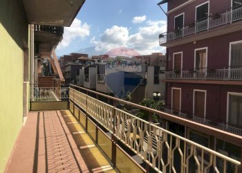 Balcone - Trilocale via Della Regione
 
55, Adrano - foto 22