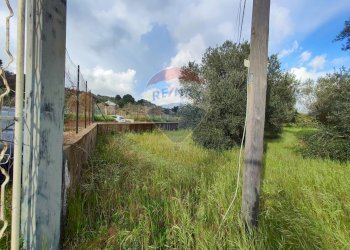 Giardino - Casa indipendente VIA GIAMBATTISTA FANALES
 
SN, Caltagirone - foto 19