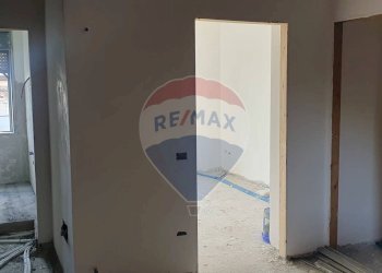 Stanza vuota - Quadrilocale via Trigona
 
37, Misterbianco - foto 3