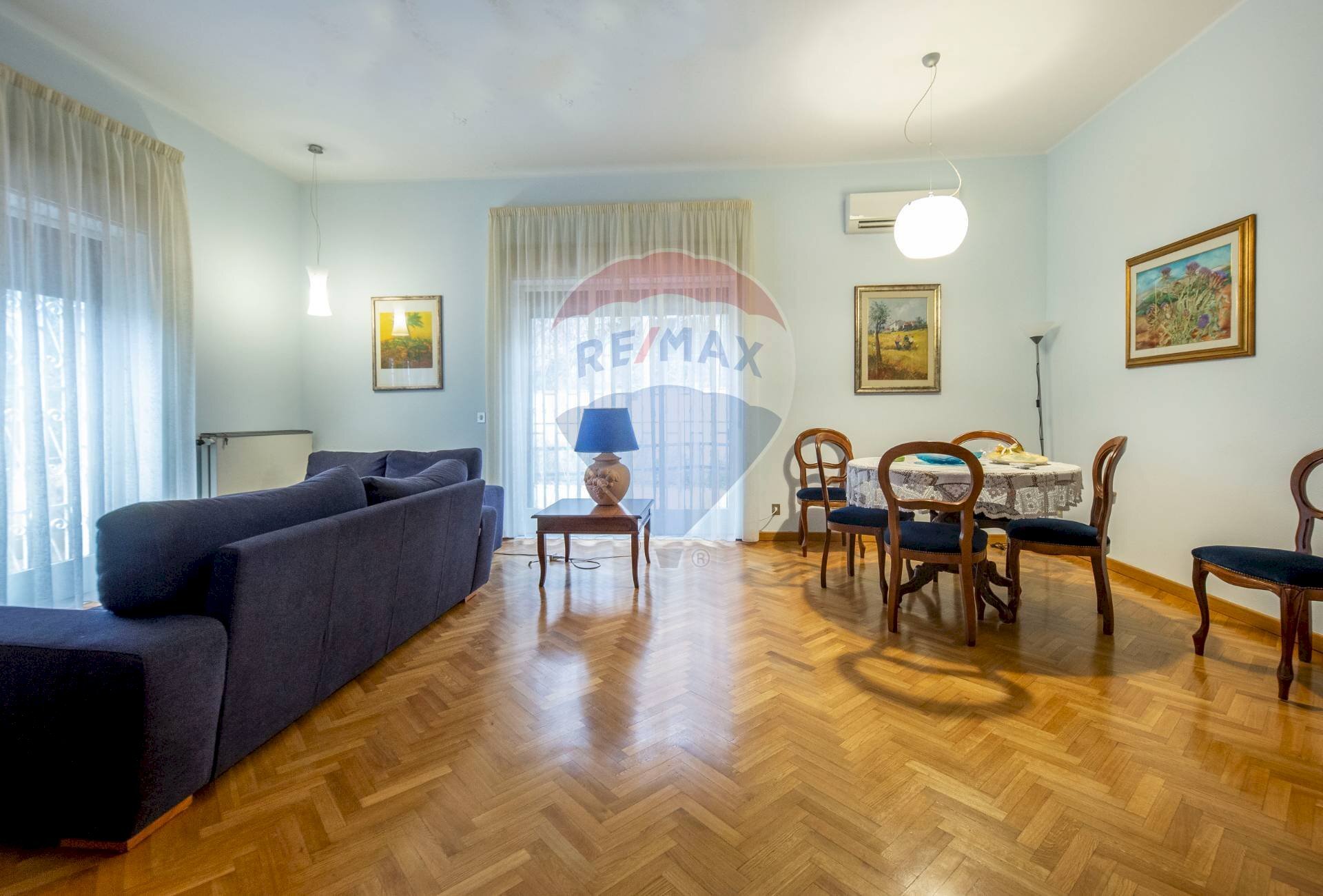 Sala da pranzo - Villa Via Napoli
2, Nicolosi - foto 3