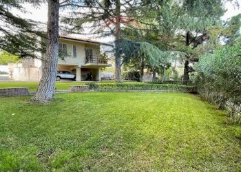 Giardino - Villa Via Napoli
 
2, Nicolosi - foto 9