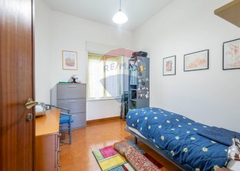 Camera / camera da letto - Villa Via Napoli
 
2, Nicolosi - foto 23